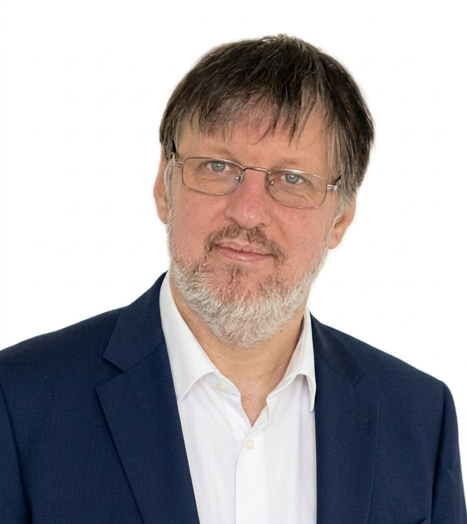 Val Igumentsev — Founder of YarnSaga